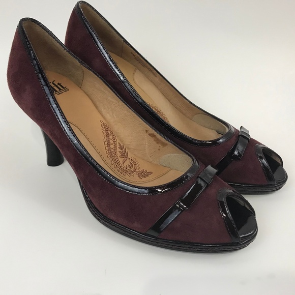 sofft peep toe pumps
